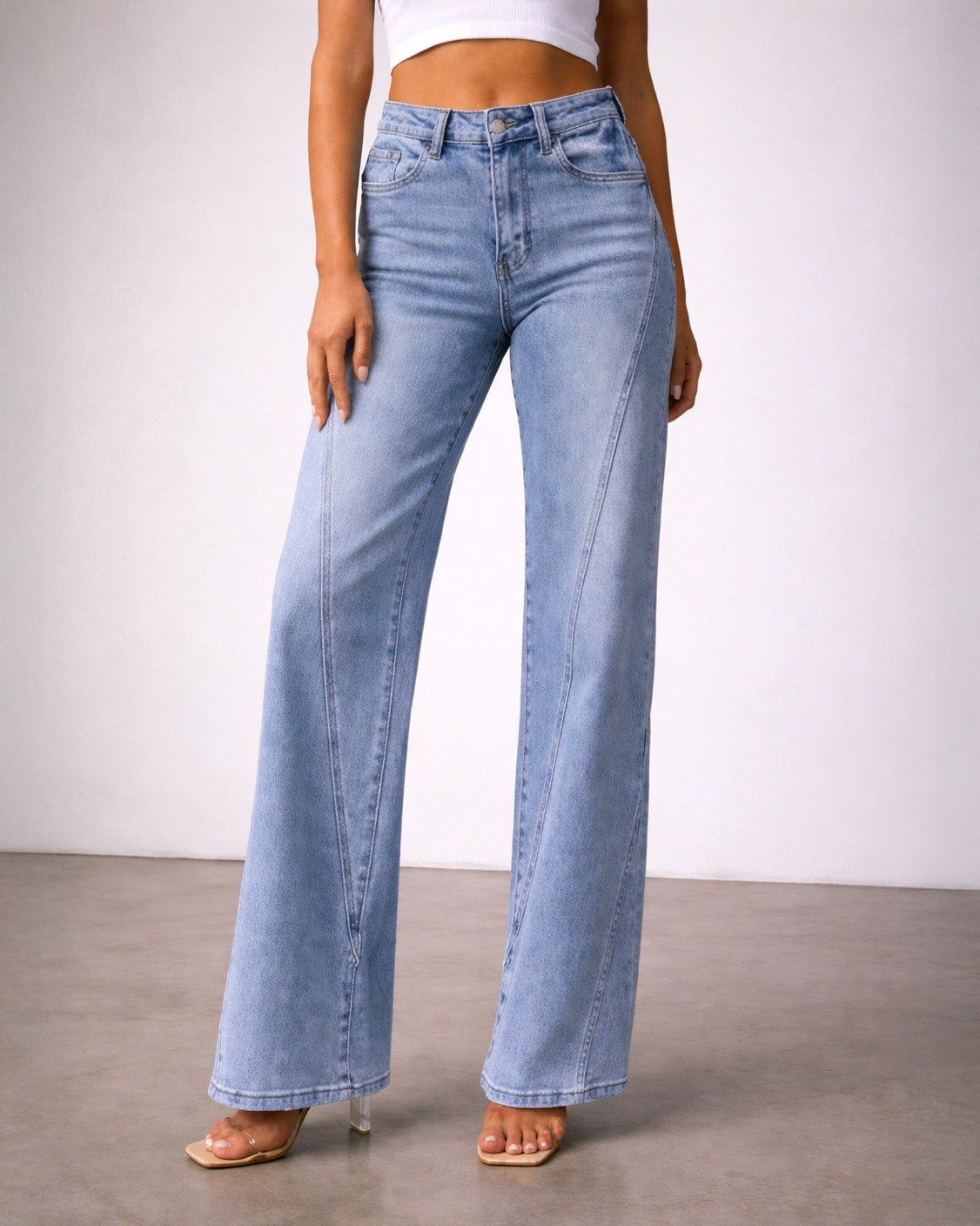 Blair High - Rise Wide - Leg Light Wash Jeans - Black Thesis